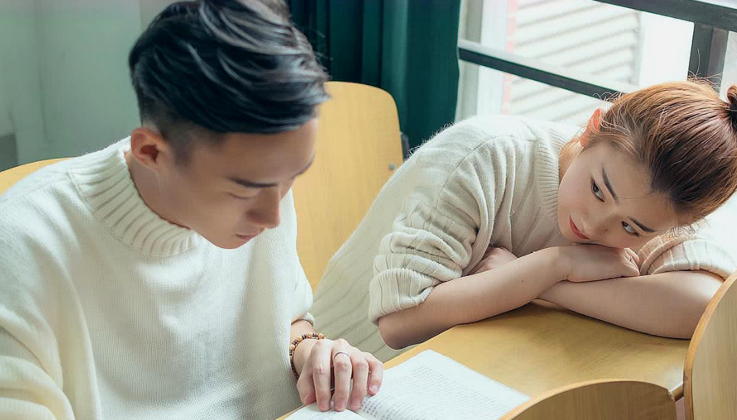 高校|受婆婆欢迎的儿媳职业排行，第一名成香饽饽，护士排第五