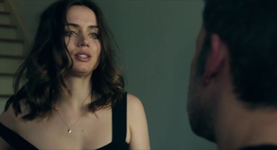 詹妮弗·洛佩兹|《消失的爱人》2.0？男女主假戏真做，这R级情爱大戏有内味了