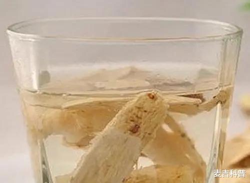 黄芪|长期用黄芪泡水，这4个好处“跑”不了，不妨试一试，快转给家人