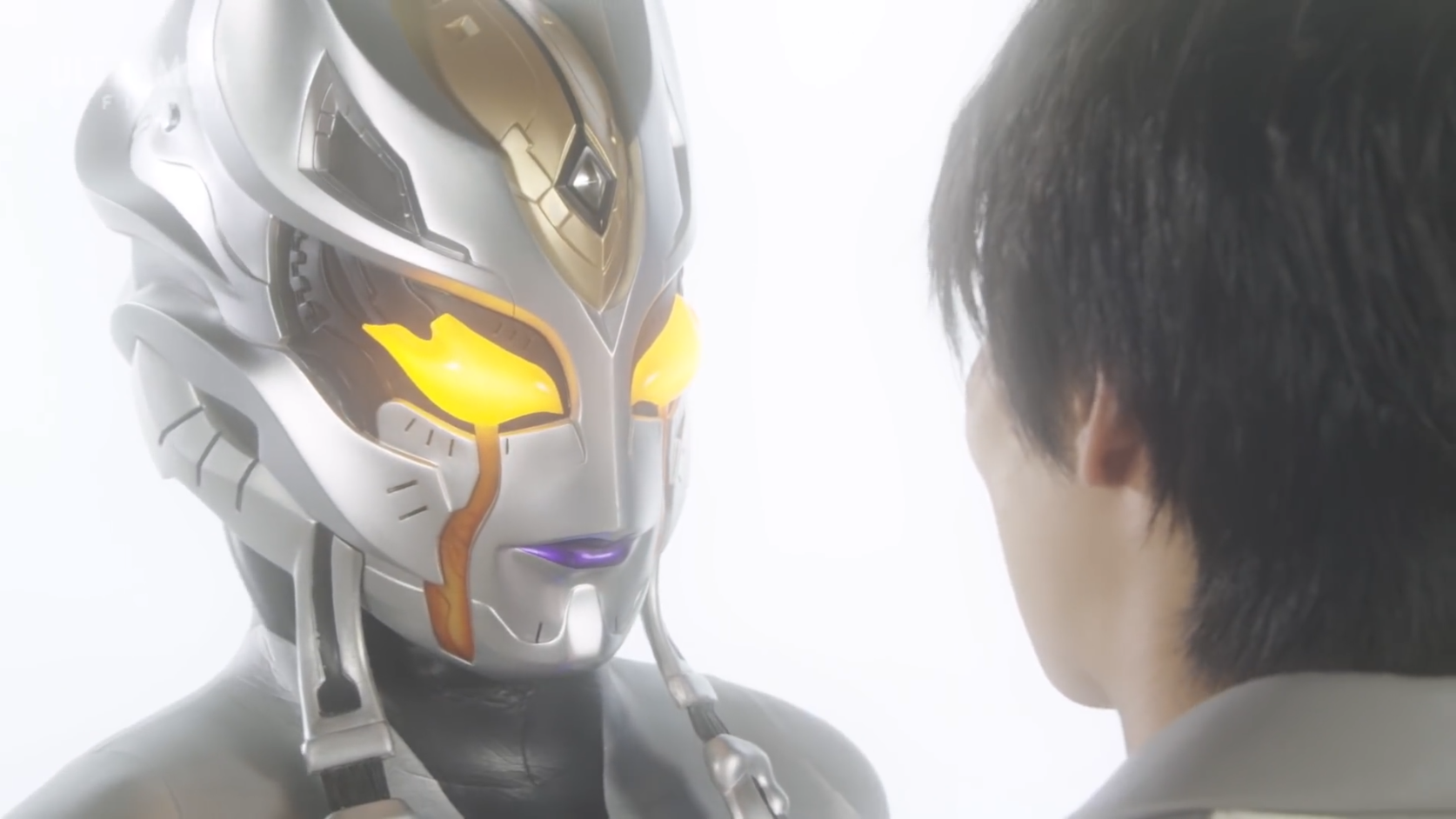 微笑|特利迦奥特曼：卡尔蜜拉终其一生，只为最后体验一丝光明的温暖