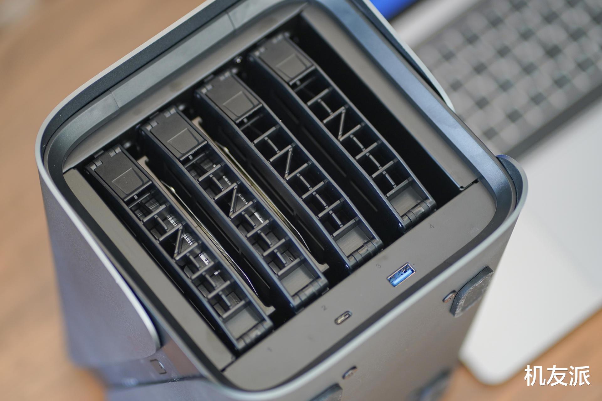 nas|打造摄影师的专属NAS，极空间新Z4上手体验，有哪些亮点和槽点