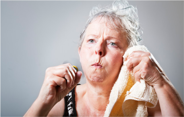 更年期 女性到了更年期，有没有必要瘦肚子？提醒：掌握3招，恢复好身材