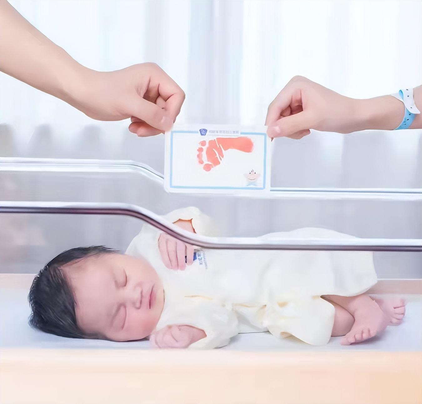 隋源|30岁冯女郎官宣生子!全家别样同框宝宝超壮实,嫁神秘老公住别墅!