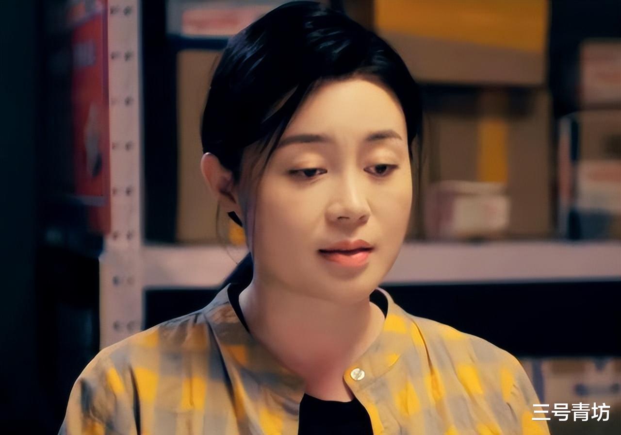 粤语歌曲|关婷娜:化妆师转行当演员,没有“伯乐”赵本山,就没有我的今天