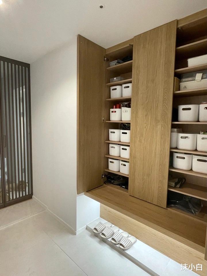 韩国中年夫妻晒出180平老精装房:日子平淡精神却自在,超治愈!