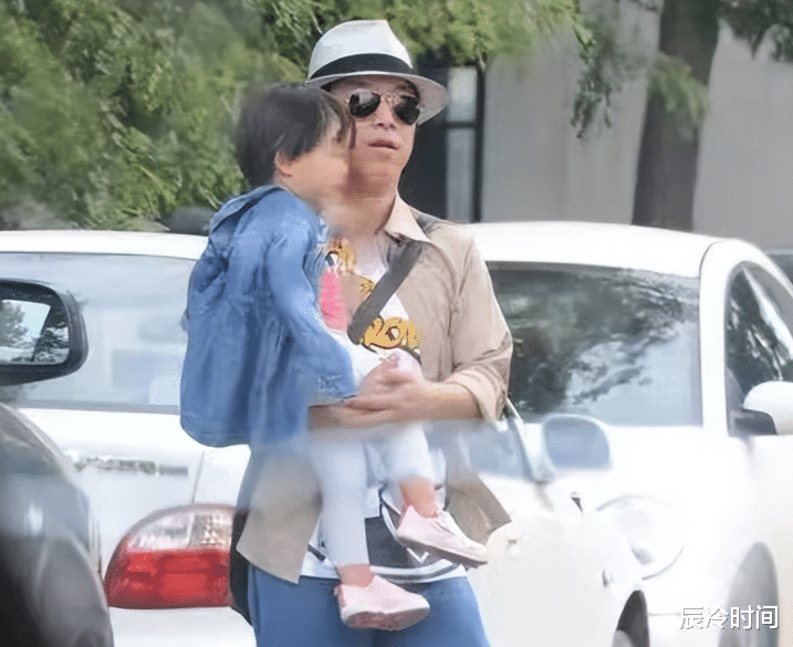 黄渤|娱乐圈里的5位好男人:眼里心里只有妻子,个个专情到极致