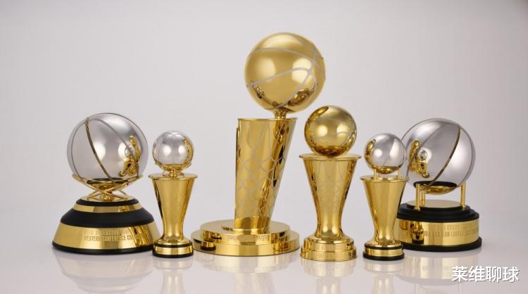 MVP|NBA深夜宣布新增2个重磅大奖，联盟欠詹皇10个MVP！勒布朗太亏了
