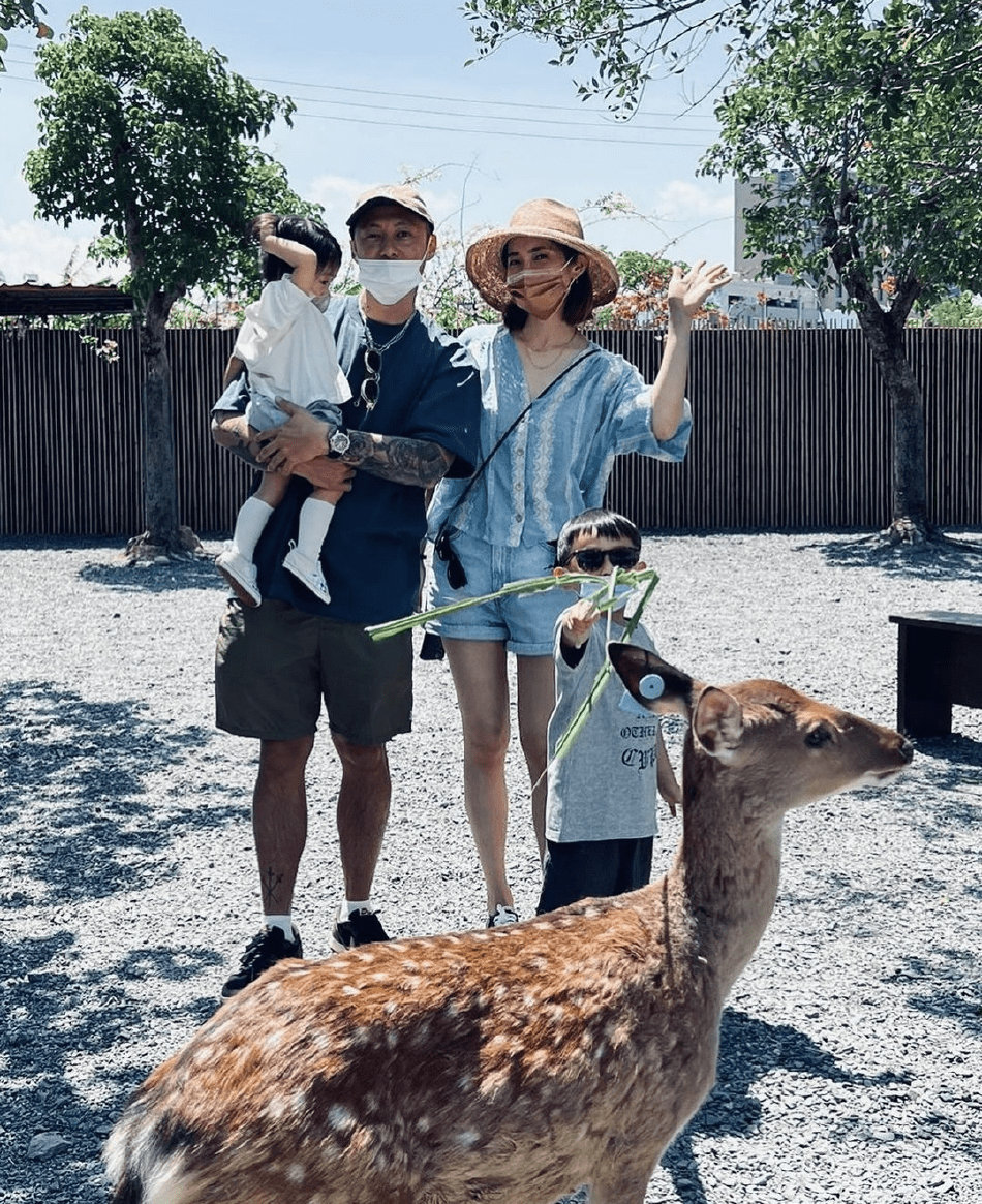 彭雅琦|港媒曝余文乐潮牌结业原因，质量差价格高是最大问题，顾客体验差