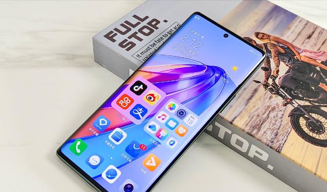 华为荣耀|仅3个月跌至1359元，19GB+硬核曲屏，荣耀高颜值手机售价亲民