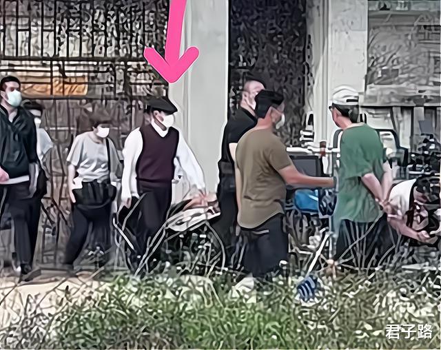 刘德华|60岁刘德华现身农村拍戏，个子太矮遭群嘲，保镖开道被指排场大