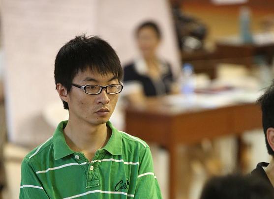 啃老族|儿子985大学毕业,考编失败后成了“啃老族”,父亲既困惑又无奈