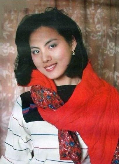 罗烈|乐韵的悲惨人生:辞演87版红楼梦,与罗烈私奔,被抛弃后绝望自杀