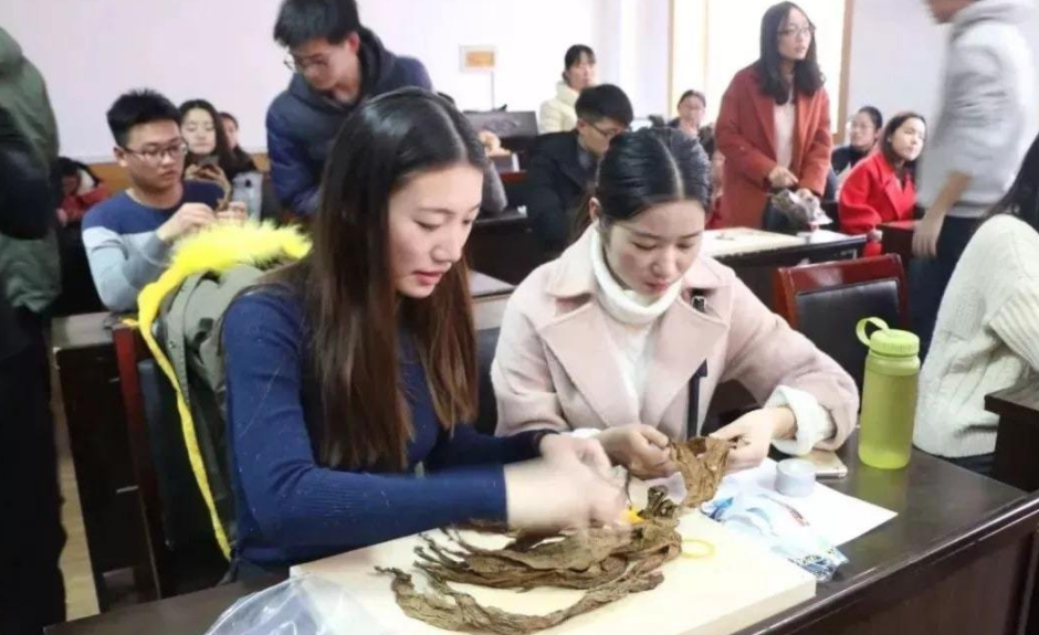 大学生|中国烟草再发春招公告,福利待遇喜人,往届生也有机会报名