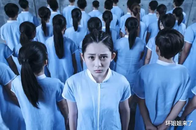 娱乐圈|公开出柜的风，终于卷到娱乐圈女明星