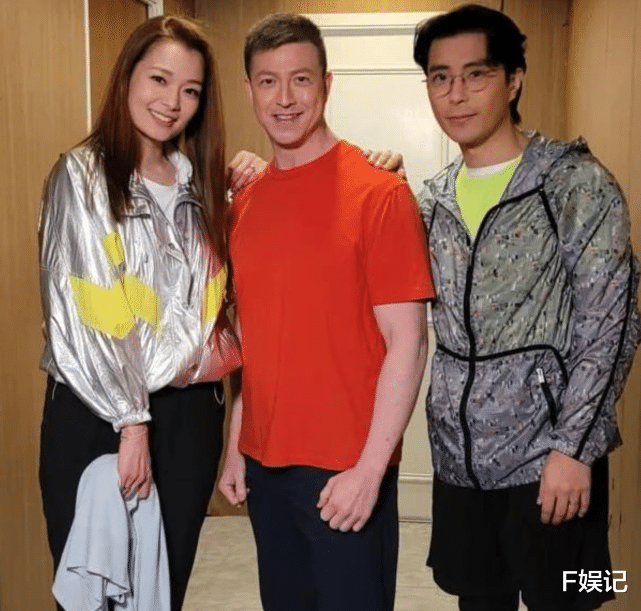 TVB|TVB绿叶郑健乐失婚独自照顾2个自闭症儿子 努力赚钱为儿子未来打算