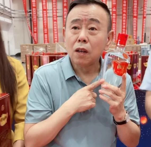 带货|孙杨“沉默式直播”被嘲讽：带货不是原罪，又当又立就不应该了！