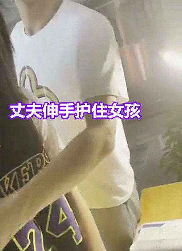 小学校长深夜车内私会女教师,现场十分狼狈:官方介入调查