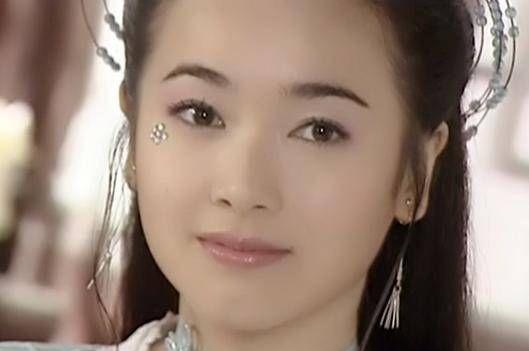 杨幂|真是爱疯了她们的“水晶妆”，杨幂夕瑶难超越，刘涛美成第一人！