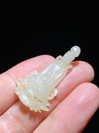 |明 和田玉籽料 白玉 莲花座 玉佛 挂件 玉?珮?