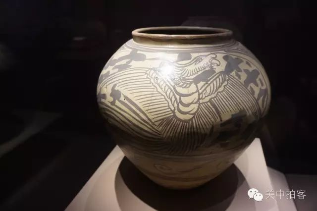 磁州窑|千年窑火 生生不息：邯郸市博物馆藏磁州窑瓷器展