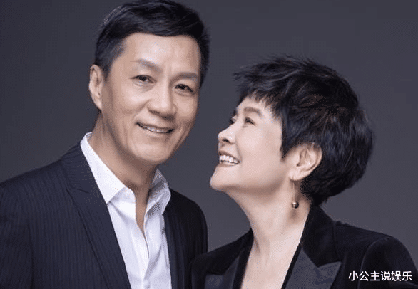 冯远征|1993年梁丹妮笑着出嫁,与冯远征27年丁克婚姻,如今笑不出来