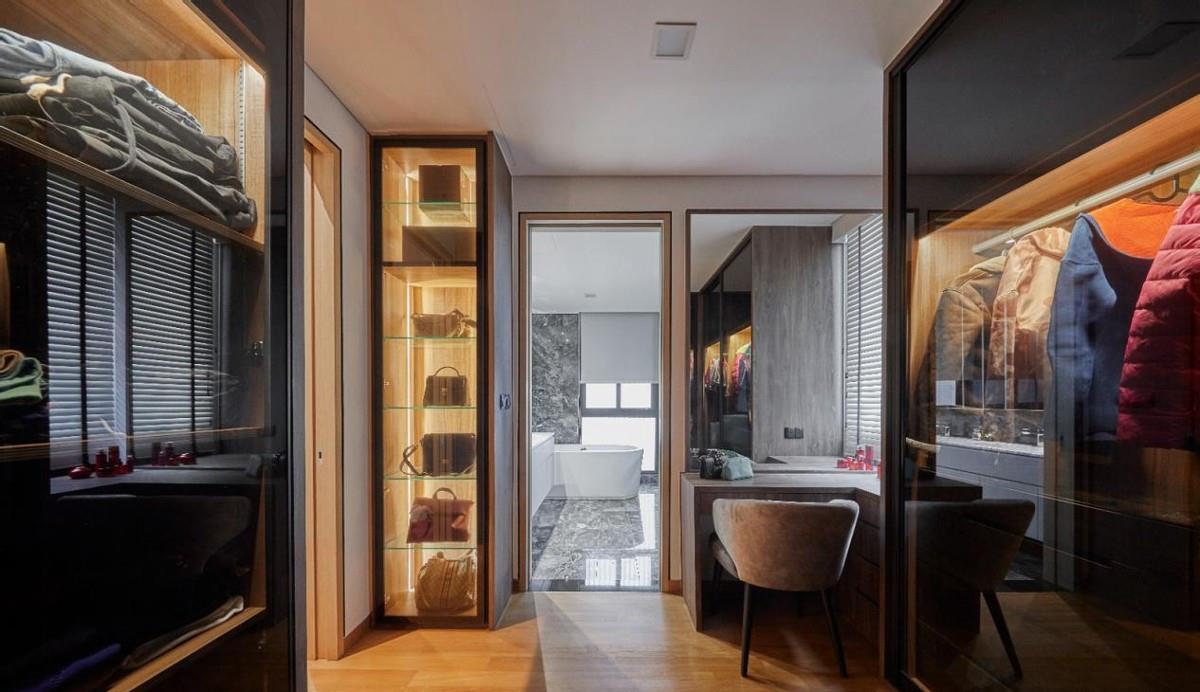 买套一楼房子,190㎡大客厅有院子,跟爸妈一起住,每天生活美滋滋