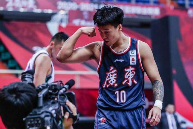 翟晓川|广东输掉了除深圳外所有前八的球队！季后赛他们靠什么重回巅峰？