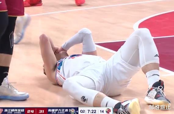 阿森納|15次失誤！外援打滿兩節(jié)卻被新疆隊壓制，浙江隊談何爭冠？