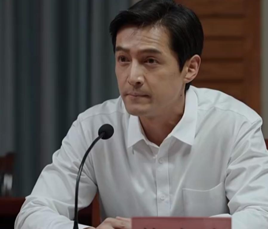 江宏杰|胡歌新剧受质疑,沉寂3年磨砺演技,却被指演技不如配角