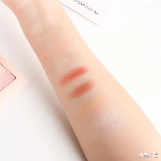 腮红 5分钟速成妆容教程