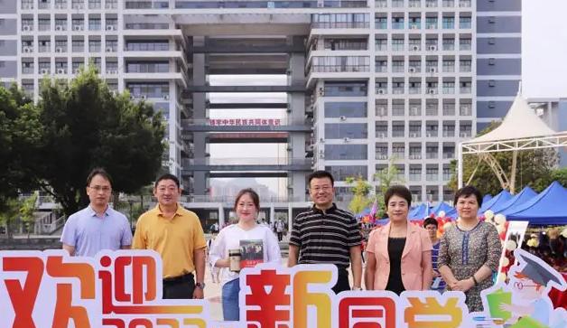 大学生|兰大开启“文字寻友”模式，新生都得写简历，写得最多的是不打呼