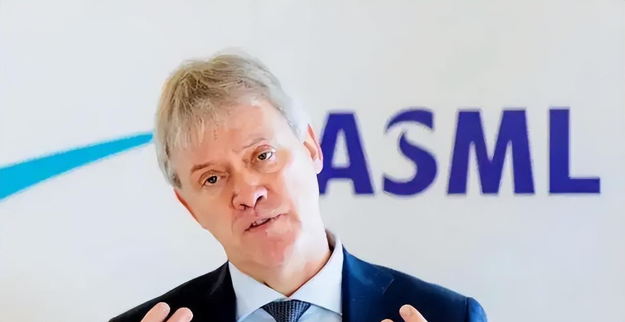 盲盒|520亿美元补贴够用吗?美还是做出决定,这是慌了!