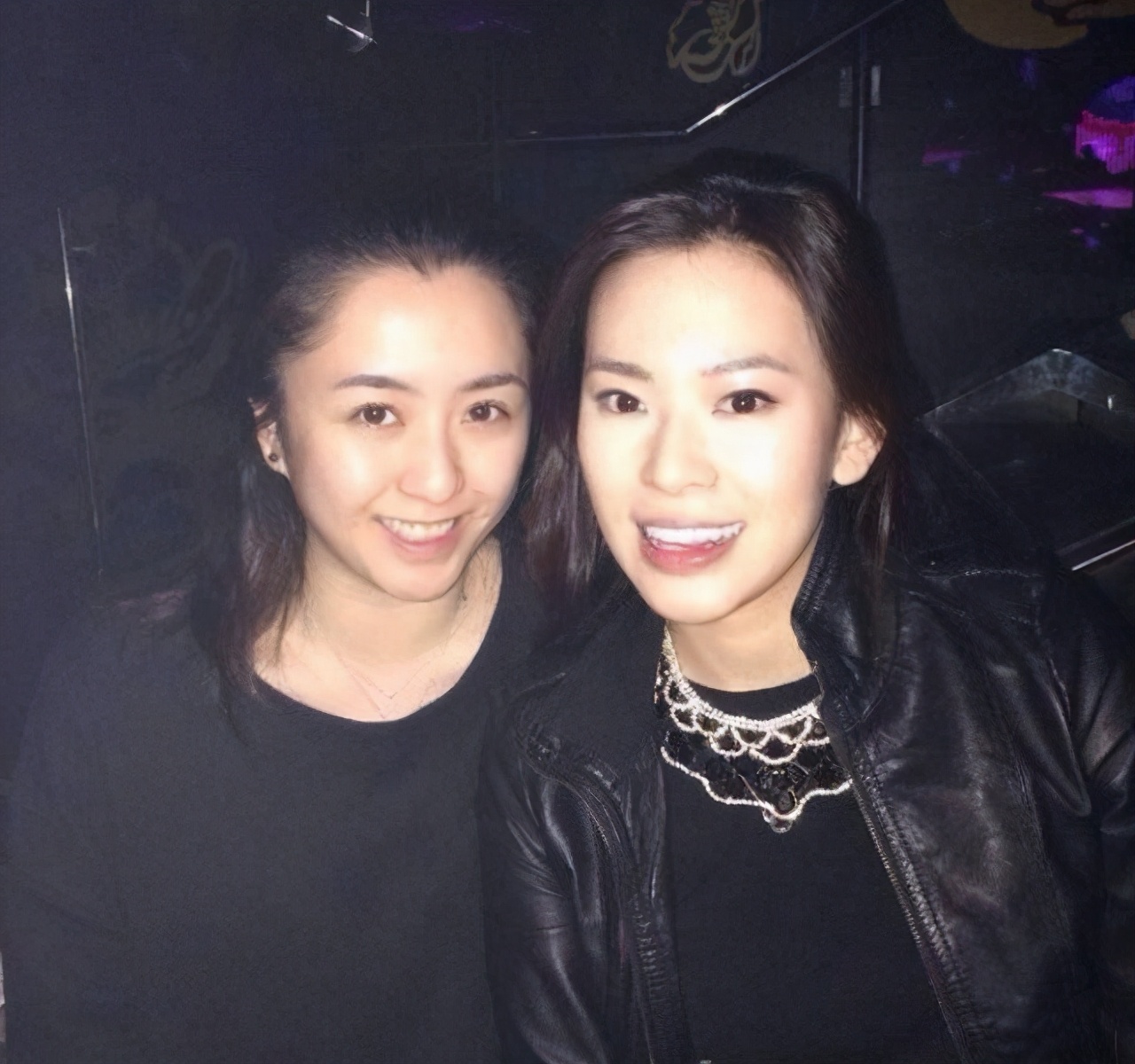 吻戏|63岁汤镇业手绘冬残奥吉祥物，13岁双胞胎女儿出镜，瓜子脸似妈妈