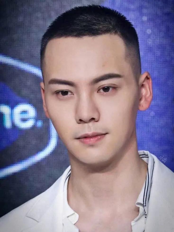 发型|长的帅，什么发型都能驾驭得了