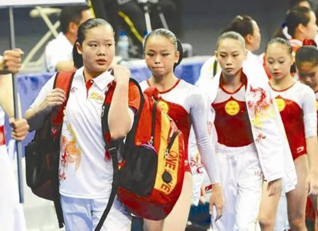 程菲|体操女王程菲：退役后身材发福没人要，父母希望能嫁个如意郎君