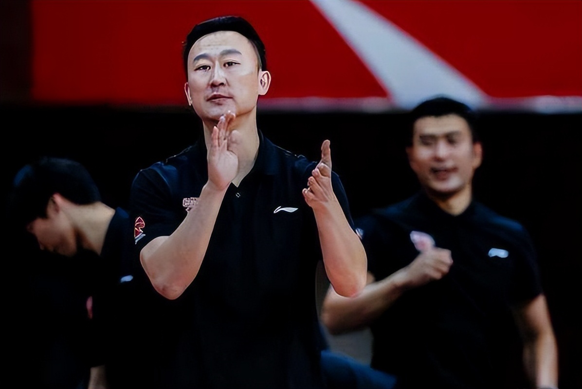 山东男篮|山东男篮选帅白热化，50岁名帅叫板刘维伟，上位=丁彦雨航获重用