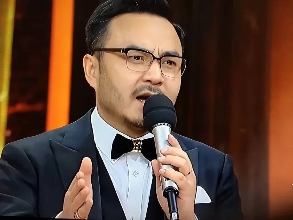 芒果台|何炅、汪涵与芒果台高层聊天,两位“一哥”联手主持同一个节目?