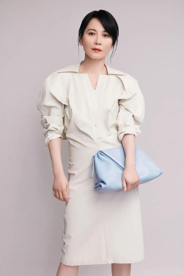 穿衣搭配 女人不管有没有钱，这3个地方不能“小气”，气质才能越老越高级