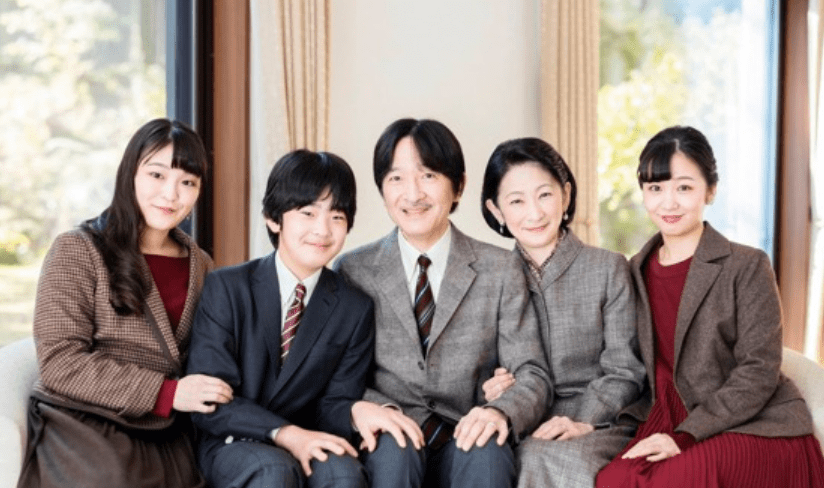 天才少女要被逼成日本皇后?人丁稀少的日本皇室为了繁衍子嗣太会想招了! !