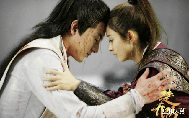 赵丽颖|赵丽颖林更新二搭遭脱粉？税务问题后再被黑，粉丝反应能气疯对家