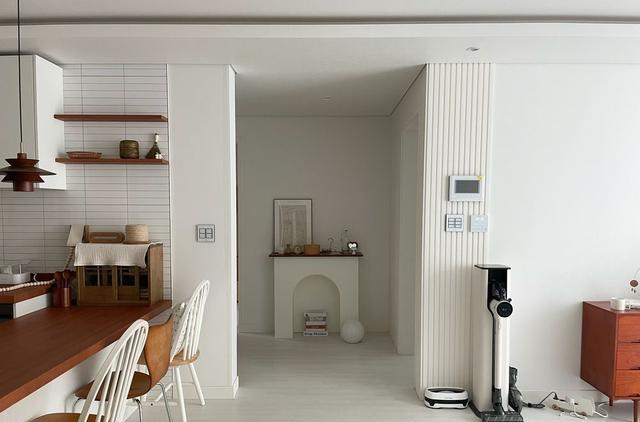 105小家,专门腾出间客房供孩子玩耍,难怪家里一尘不染!