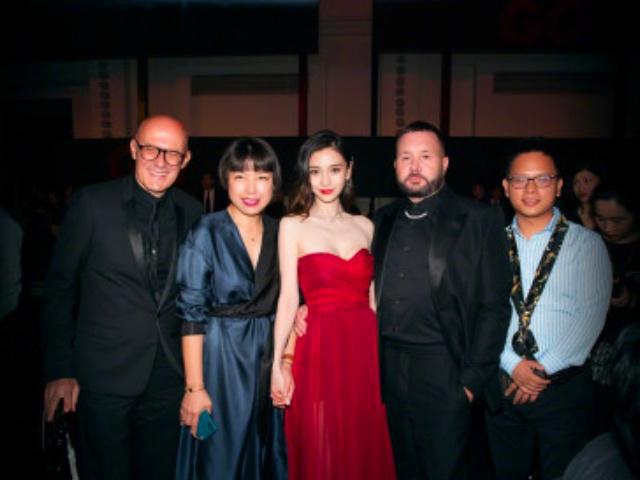 Angelababy|angelababy模仿美少女战士拍摄大片,颜值这么能打,不拍剧了?