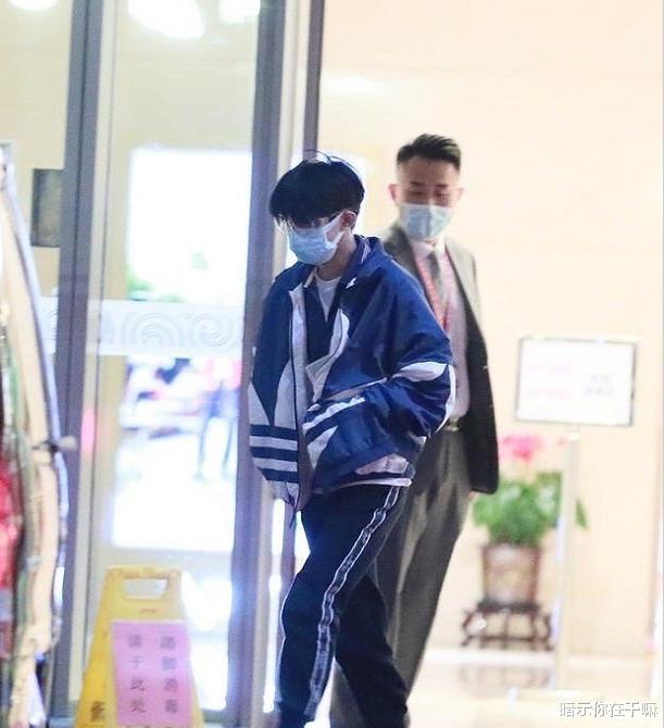 男神|这些男星表面是男神，一看身材全垮掉