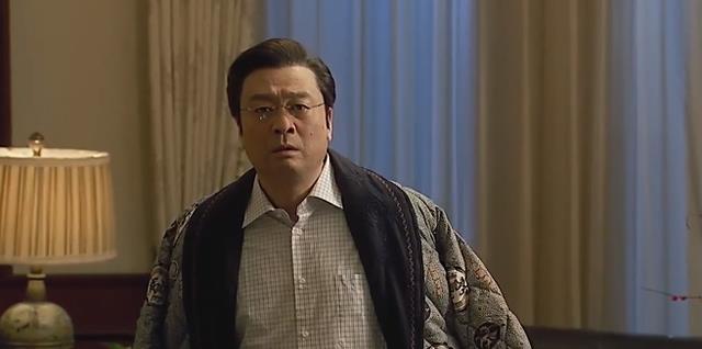 程锋|重温《北京爱情故事》看清石小猛忍痛割爱，才懂程锋爱沈冰太荒谬