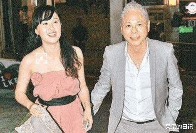 张卫健|张卫健一生无法忘记的女人：借钱也要给她买包，却在他落魄时离开