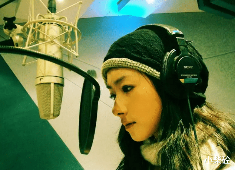 万茜|“手滑女星”的红与黑