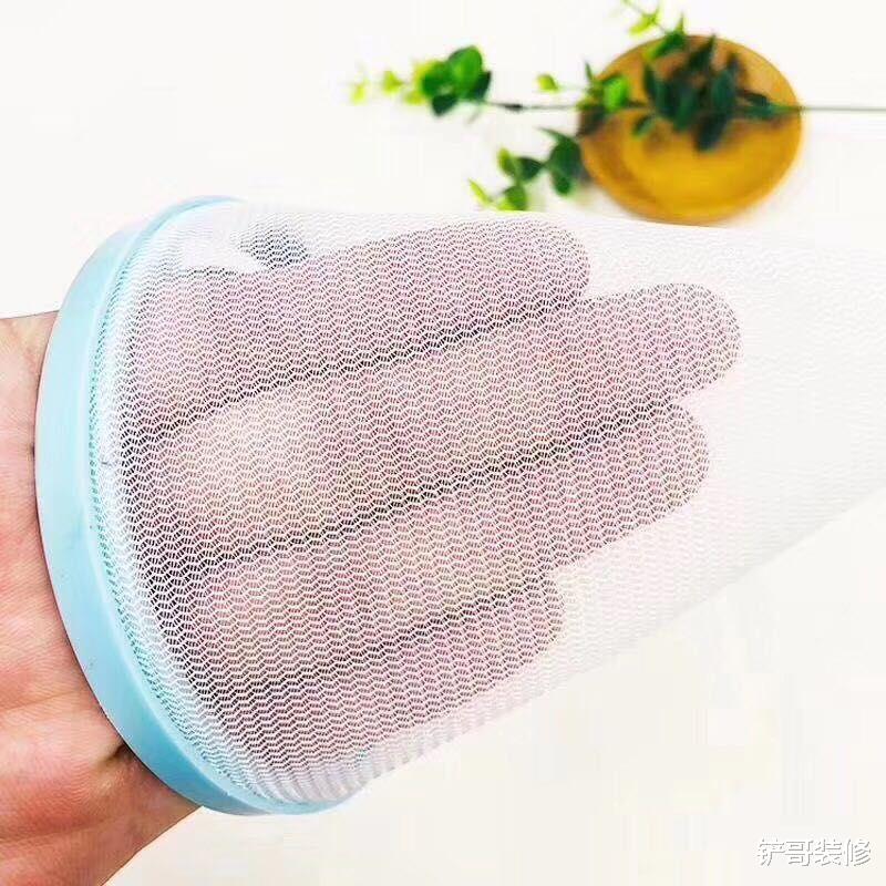 衣服洗完沾满毛絮？老保姆教你正确做法，衣服洁净如新，真省事！