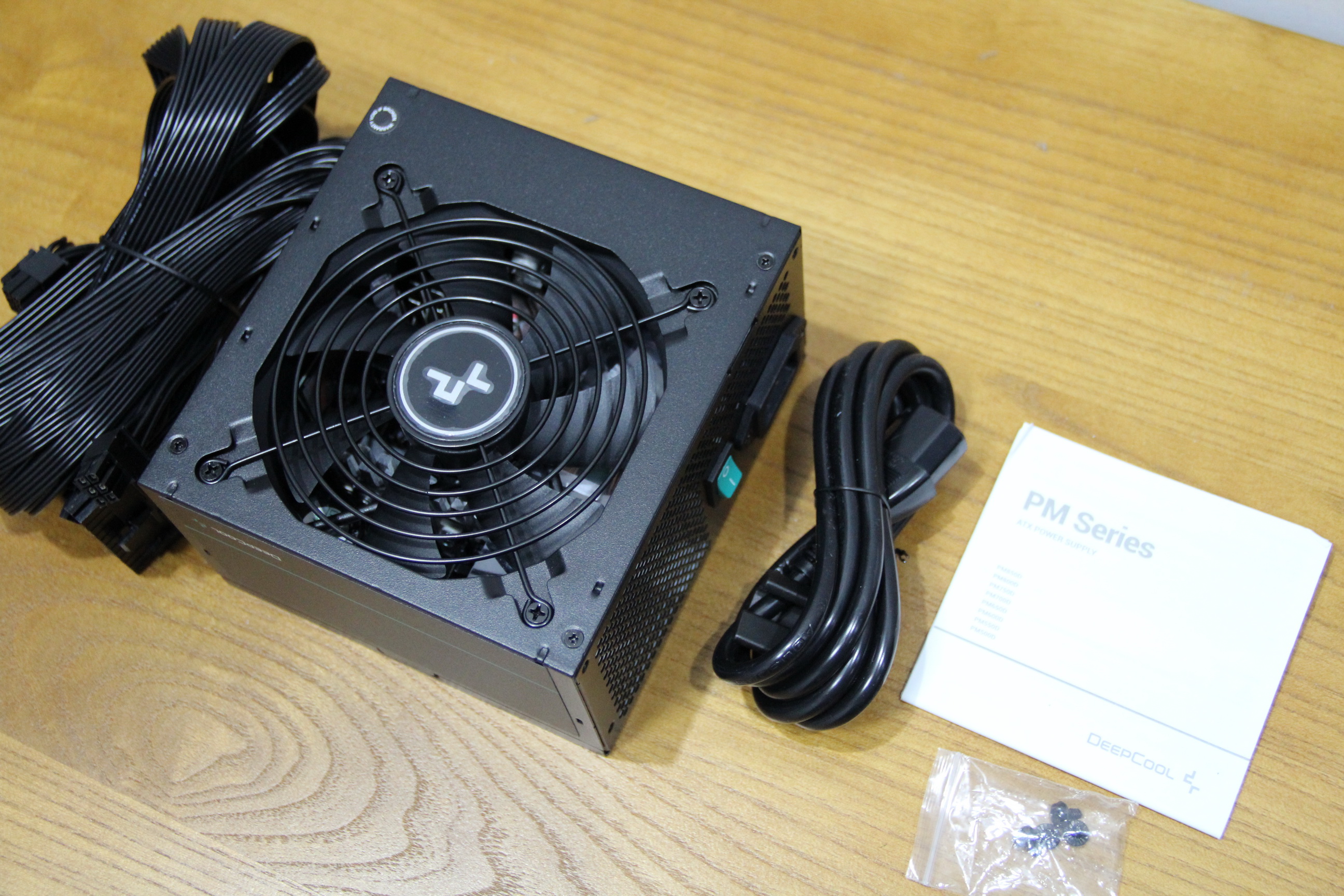 网游|装台电脑，玩二十年前的网游……用核显就行，五开丝滑！