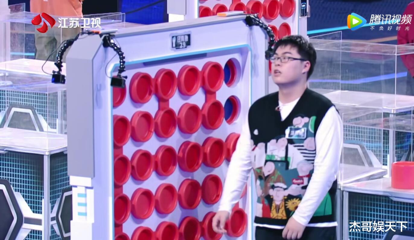 春晚|《最强大脑》第三期题目太小儿科,观众秒解答案,嘉宾却喊着好难