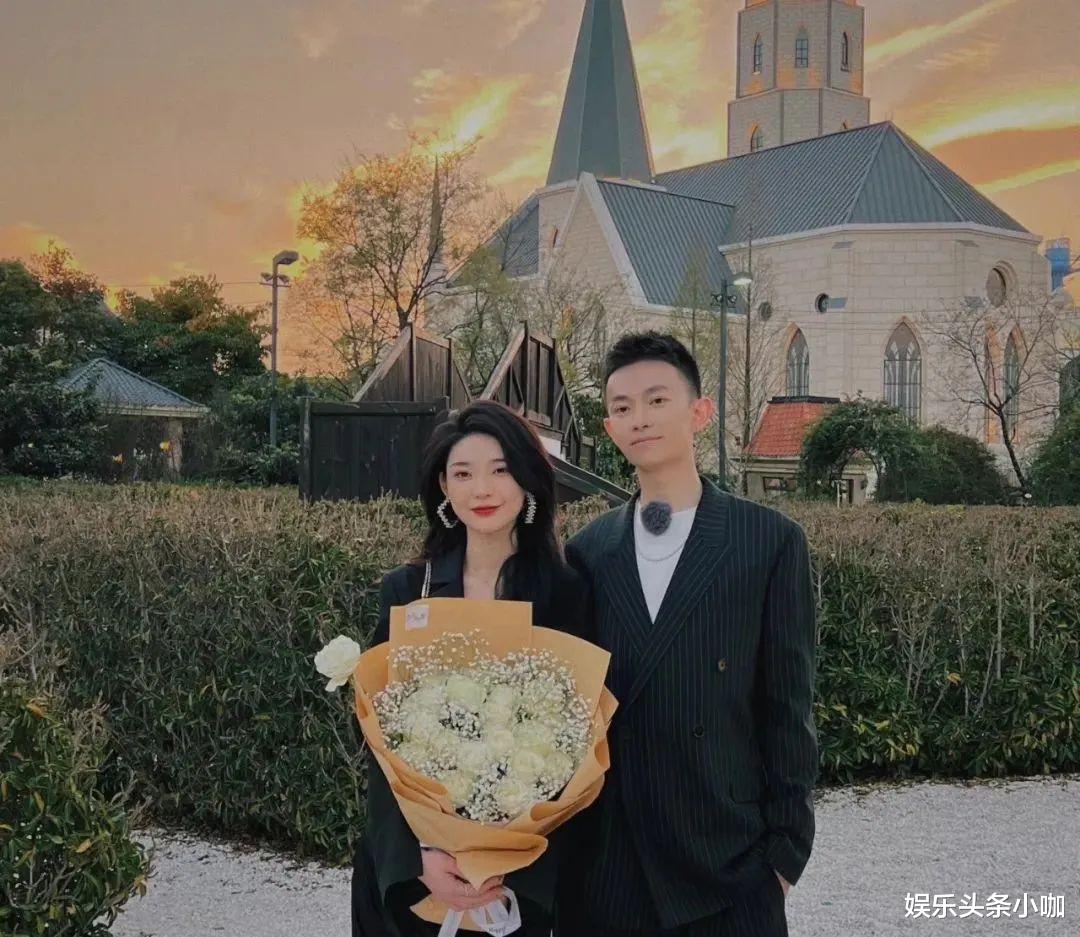 童蕾|突然分手!不是才刚官宣一个月?